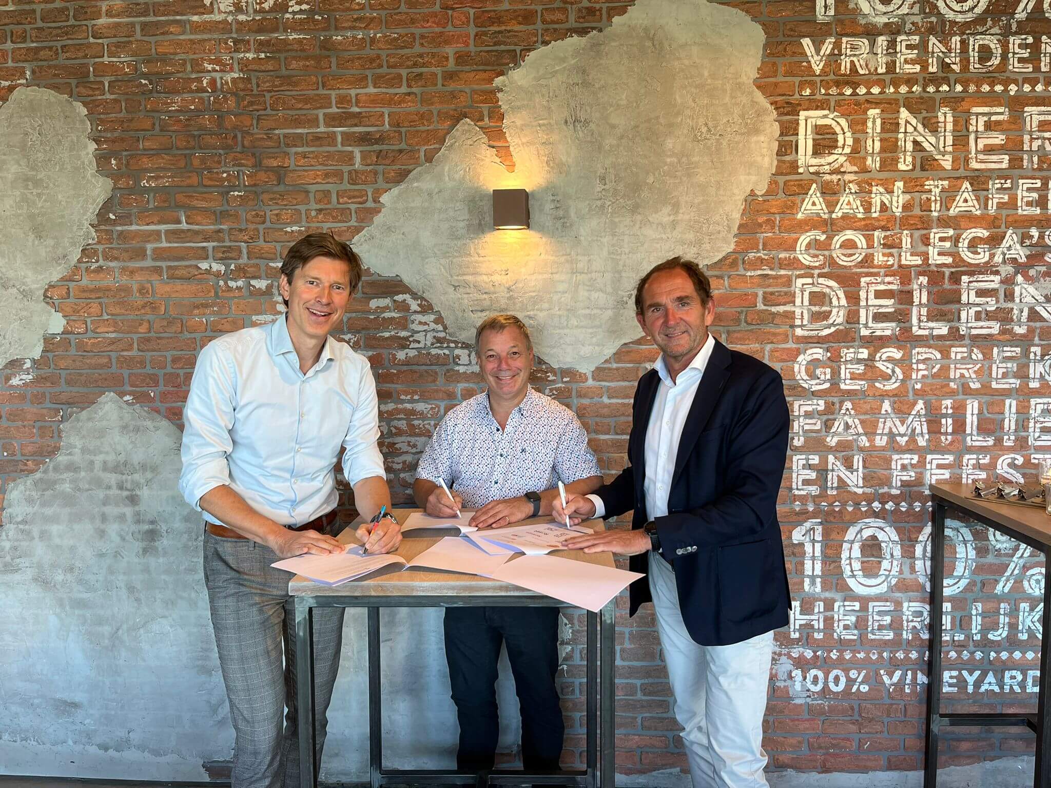 Samenwerkingsovereenkomst ROS-netwerk en Landelijk kennisnetwerk Welzijn op Recept